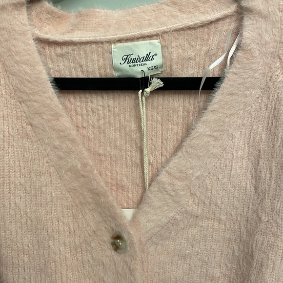 Kuwallatee cardigan sweater in blush color - Picture 2 of 5